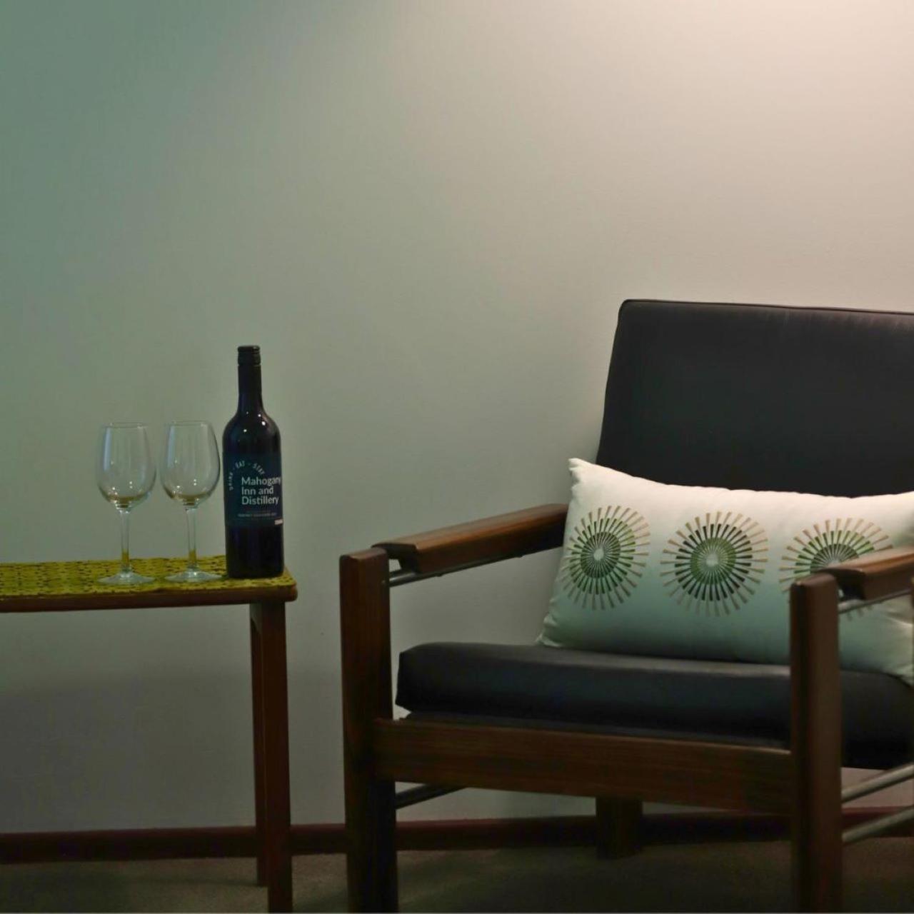 Mahogany Inn And Distillery Mahogany Creek المظهر الخارجي الصورة