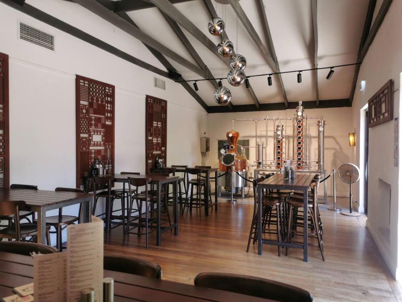 Mahogany Inn And Distillery Mahogany Creek المظهر الخارجي الصورة