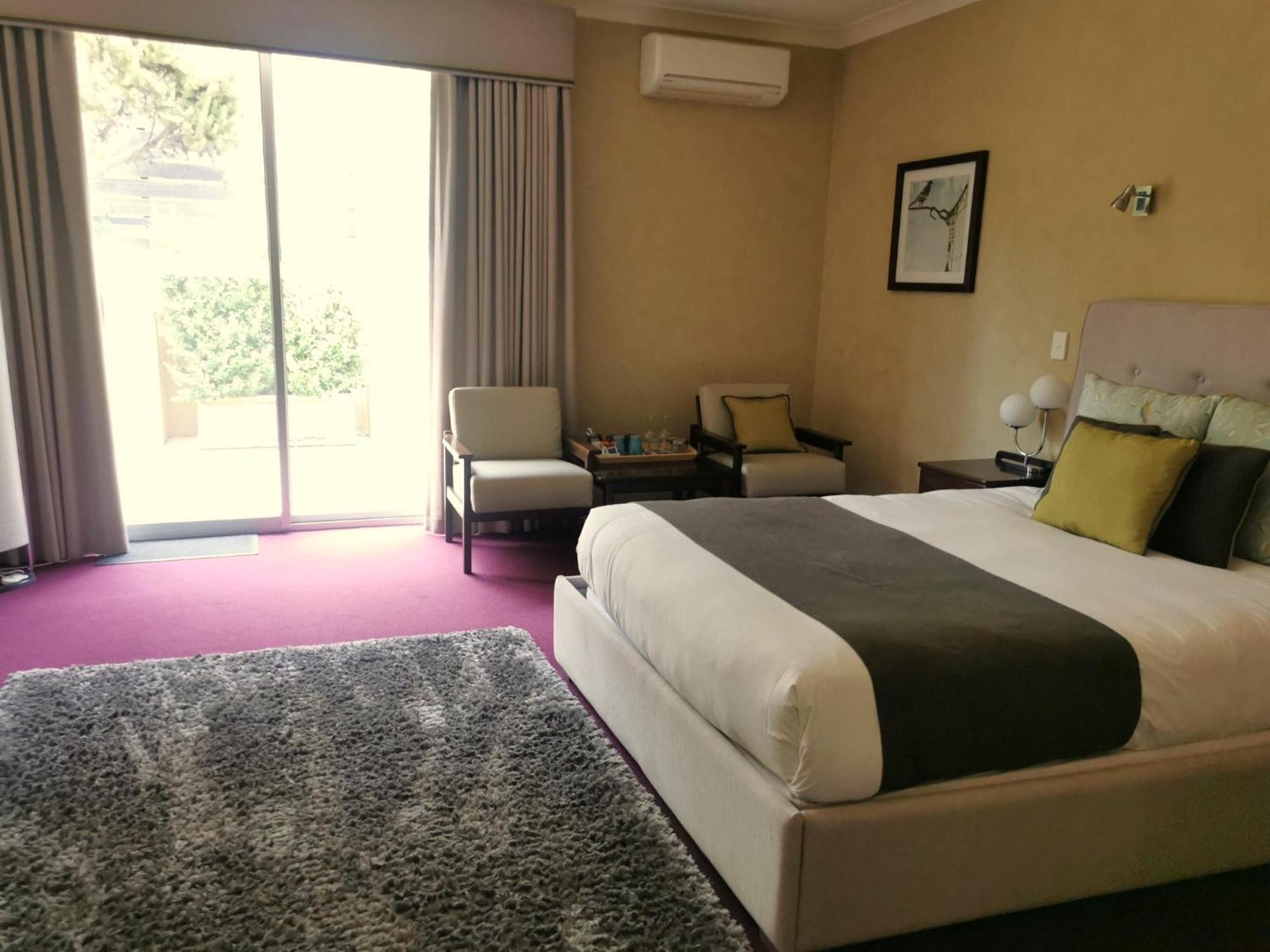 Mahogany Inn And Distillery Mahogany Creek المظهر الخارجي الصورة