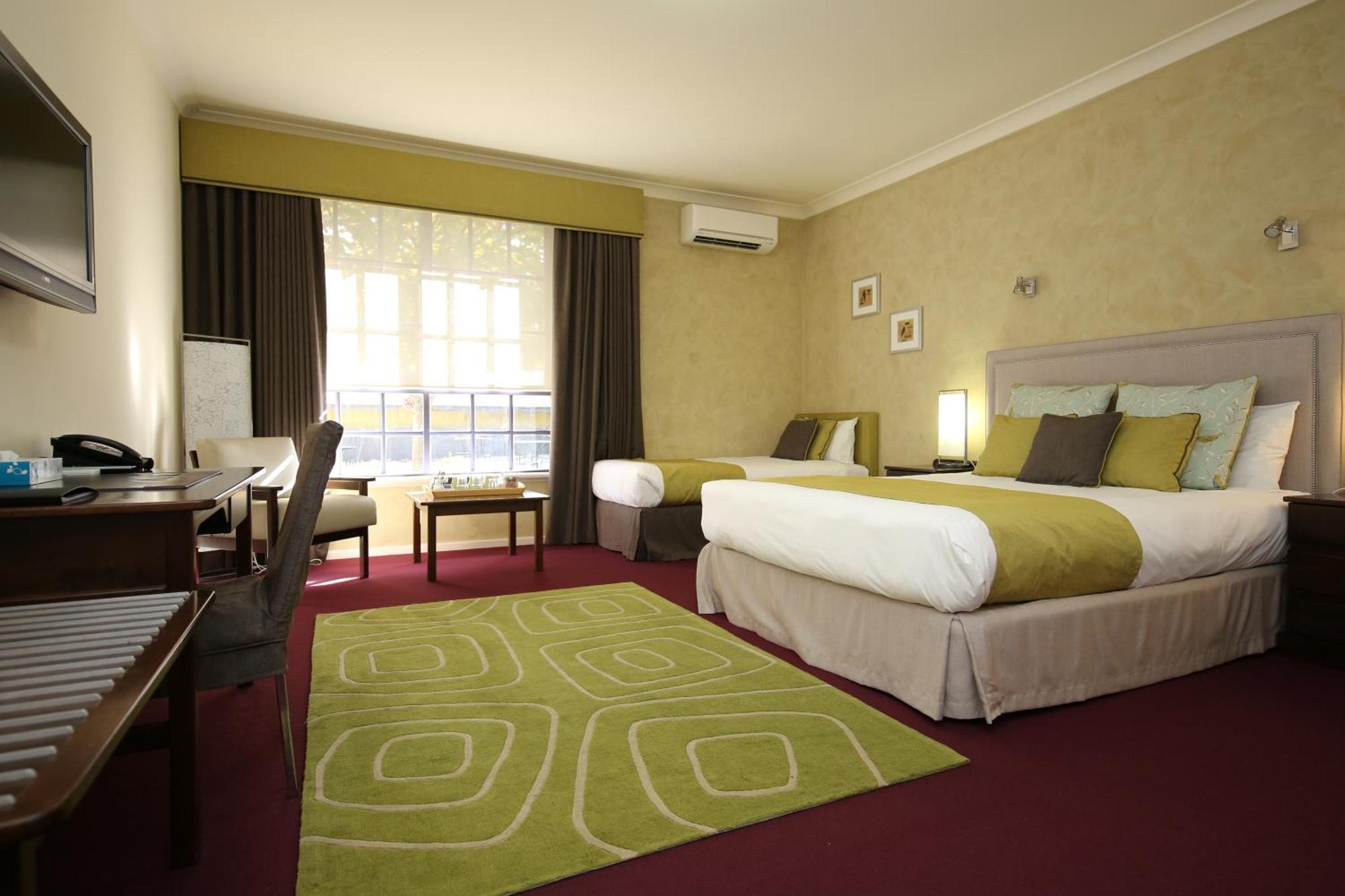 Mahogany Inn And Distillery Mahogany Creek المظهر الخارجي الصورة